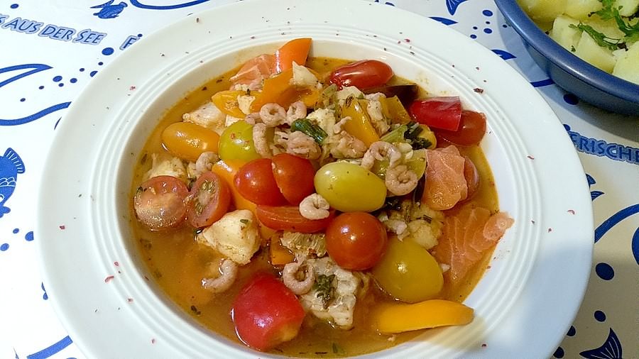 Bouillabaisse mit Tomaten